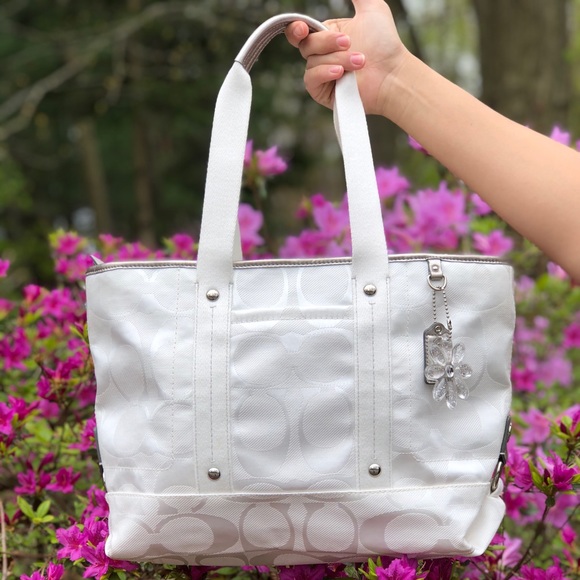 NEW coach purse - Picture 1 of 8